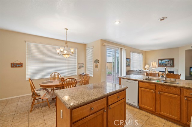 Detail Gallery Image 17 of 31 For 260 S Firenza Way, Orange,  CA 92869 - 4 Beds | 2/1 Baths