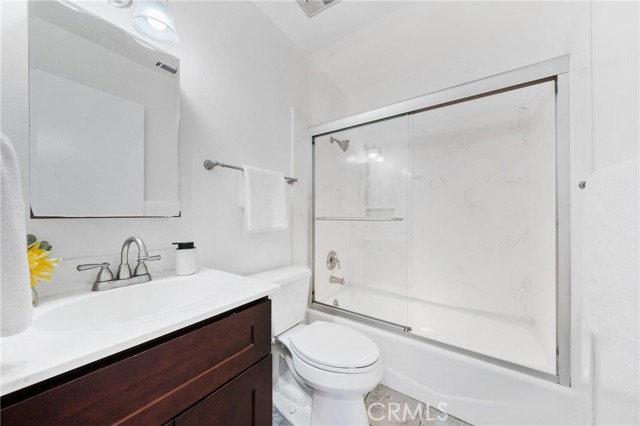 Detail Gallery Image 17 of 21 For 15496 Rolling Ridge, Chino Hills,  CA 91709 - 3 Beds | 2 Baths