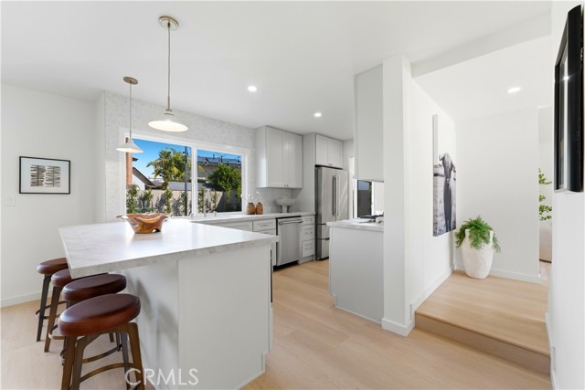 Detail Gallery Image 8 of 33 For 5104 Lindblade, Culver City,  CA 90230 - 3 Beds | 2 Baths