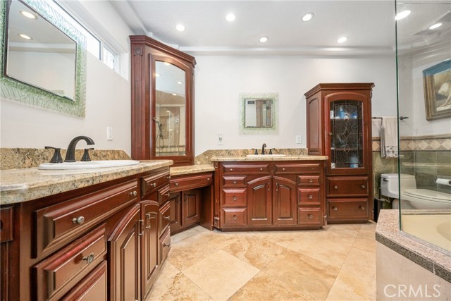 Detail Gallery Image 12 of 40 For 13391 Gimbert Ln, North Tustin,  CA 92705 - 5 Beds | 3/1 Baths