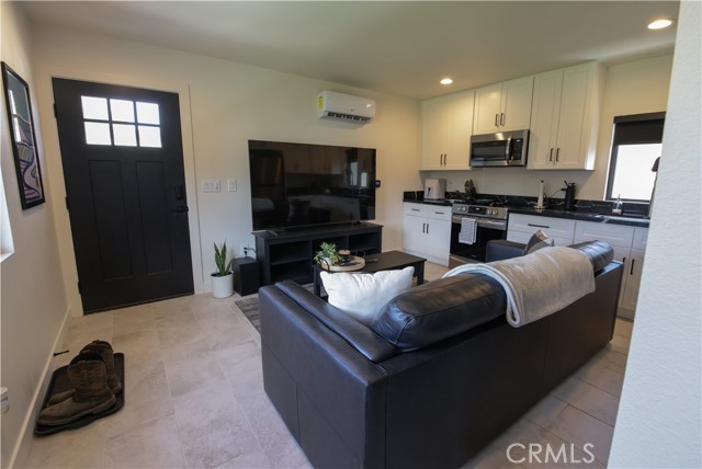 Detail Gallery Image 34 of 47 For 1322 Campus, Redlands,  CA 92374 - 4 Beds | 5 Baths