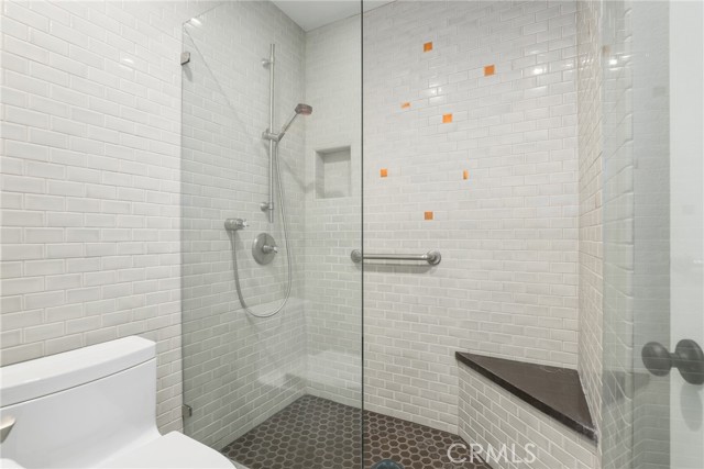 Detail Gallery Image 21 of 33 For 457 W Walnut St, Pasadena,  CA 91103 - 2 Beds | 2/1 Baths