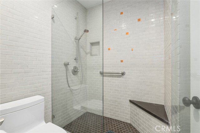 Detail Gallery Image 21 of 33 For 457 W Walnut St, Pasadena,  CA 91103 - 2 Beds | 2/1 Baths