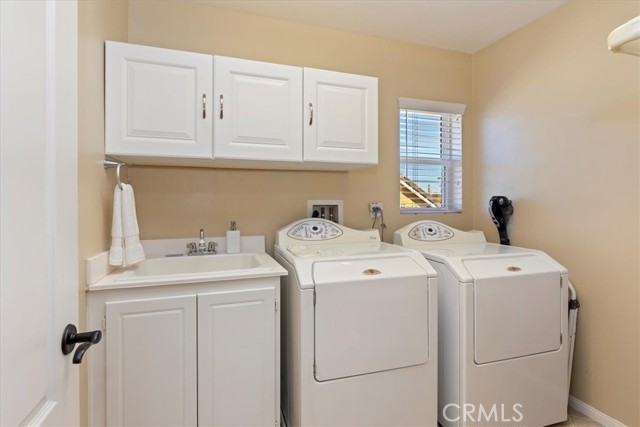 30807 Hillcrest Drive, Temecula CA: https://media.crmls.org/medias/51f0af38-fcb4-4d7a-903c-9318b595c56d.jpg
