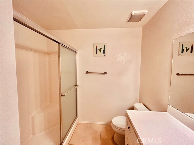 Detail Gallery Image 17 of 22 For 18 Town and Country Rd #34,  Pomona,  CA 91766 - 3 Beds | 2 Baths