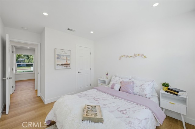 Detail Gallery Image 13 of 29 For 1316 W Beacon Ave, Anaheim,  CA 92802 - 4 Beds | 2 Baths