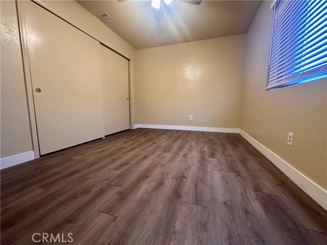 Detail Gallery Image 8 of 14 For 211 E Oasis St, Blythe,  CA 92225 - 3 Beds | 2 Baths