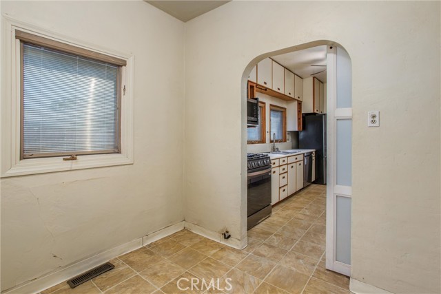 Detail Gallery Image 20 of 51 For 3311 N D St, San Bernardino,  CA 92405 - 3 Beds | 2 Baths