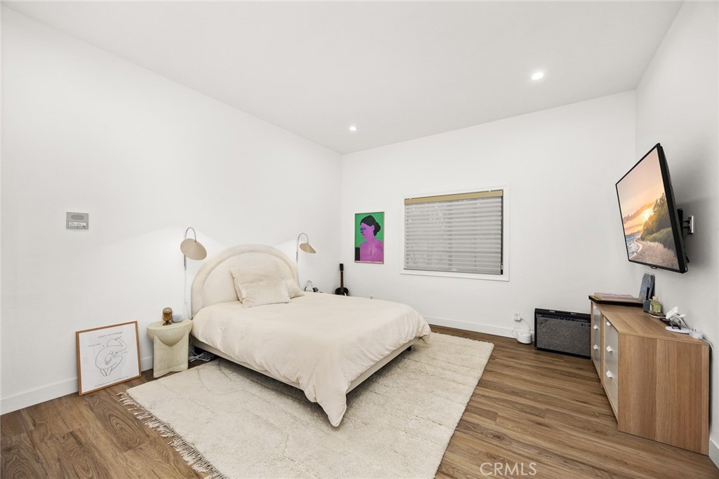 MLS #WS25257279 image #40