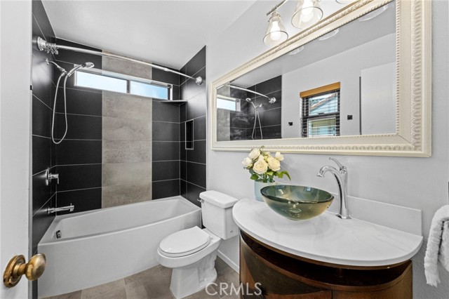 Detail Gallery Image 10 of 11 For 1074 Calle Del Cerro #1802, San Clemente,  CA 92672 - 2 Beds | 2 Baths