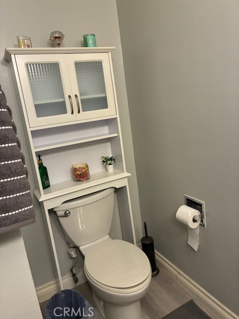 Detail Gallery Image 21 of 28 For 919 N Minter, Santa Ana,  CA 92701 - 2 Beds | 2 Baths