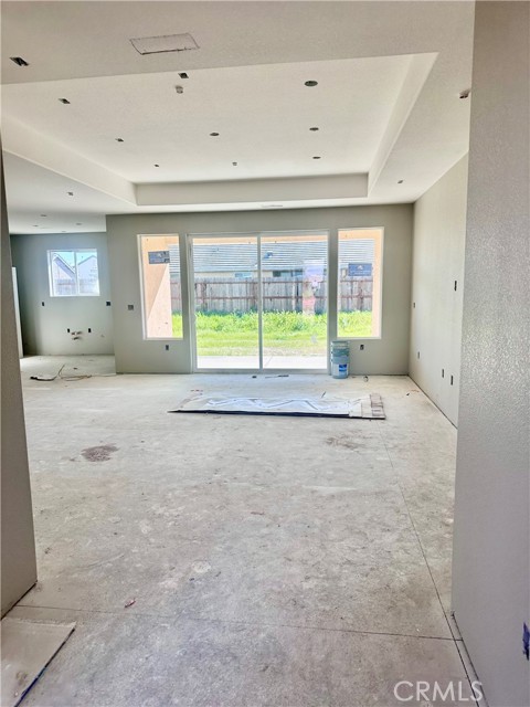 Detail Gallery Image 3 of 13 For 464 Aaron Ct, Atwater,  CA 95301 - 4 Beds | 3 Baths