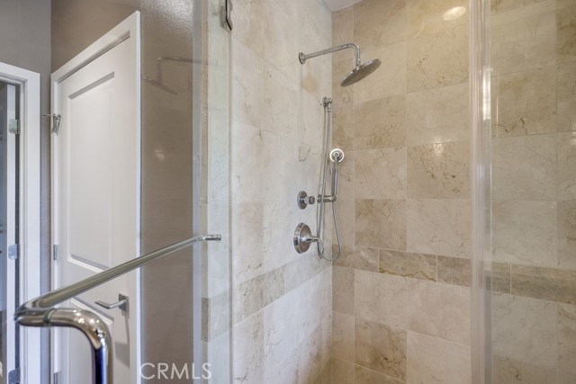 Detail Gallery Image 32 of 75 For 402 Rockefeller #410,  Irvine,  CA 92612 - 2 Beds | 2/1 Baths
