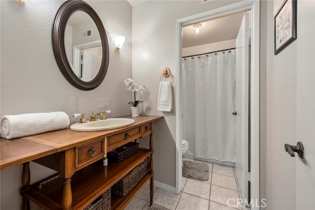 Detail Gallery Image 26 of 42 For 301 Koch Ave, Placentia,  CA 92870 - 4 Beds | 2/1 Baths