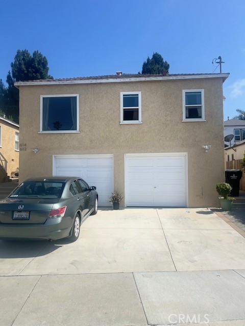 612 E Fairview Boulevard, Inglewood CA: https://media.crmls.org/medias/51f477ae-b9a9-4658-89e1-445a2540b103.jpg