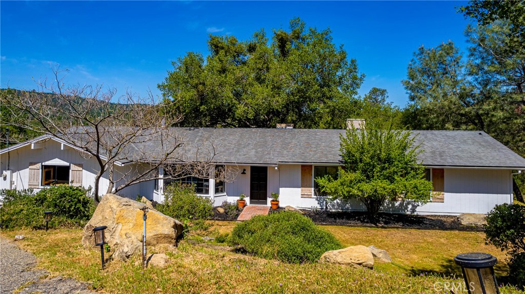 43360 Oak Grove Court W, Coarsegold, CA 93614
