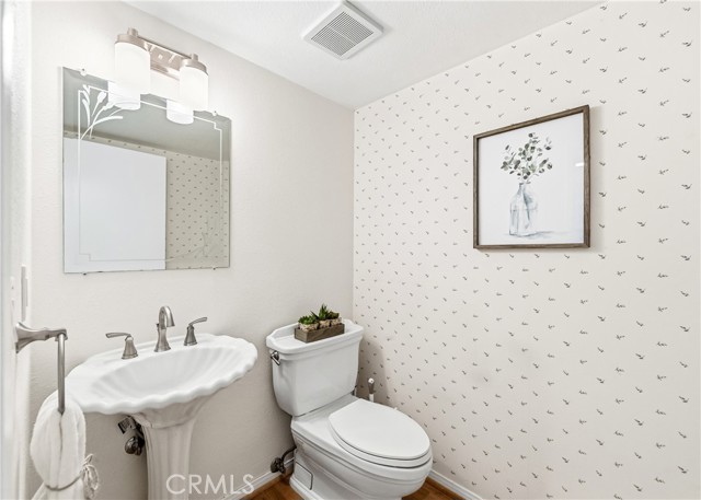Detail Gallery Image 18 of 39 For 9355 Tanager, Fountain Valley,  CA 92708 - 4 Beds | 2/1 Baths