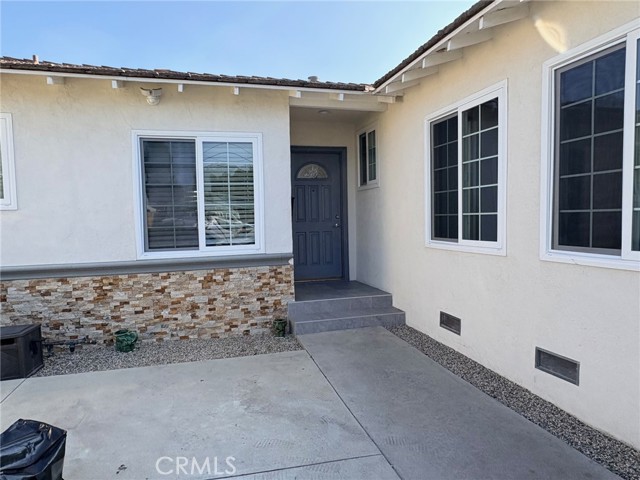 Detail Gallery Image 2 of 27 For 7502 Balcom, Reseda,  CA 91335 - 3 Beds | 2 Baths