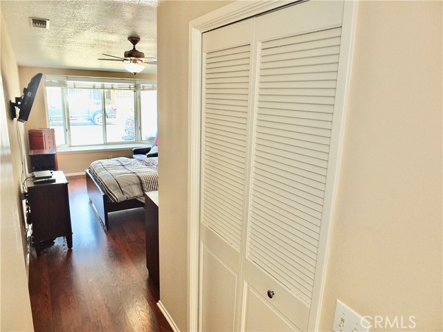 Detail Gallery Image 21 of 35 For 1560 Interlachen Rd 66i,  Seal Beach,  CA 90740 - 2 Beds | 1 Baths