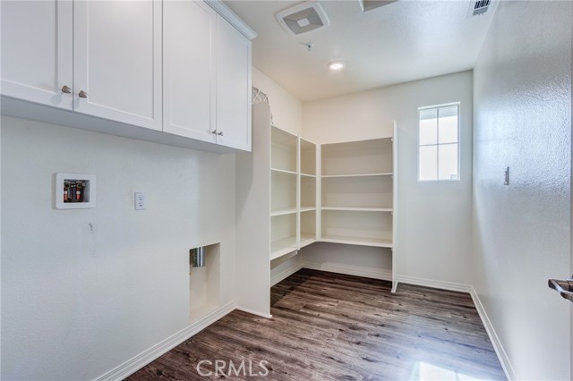 16540 Monteviejo, Fontana CA: https://media.crmls.org/medias/51f5f613-f235-4b3f-964d-6c1922b4192e.jpg