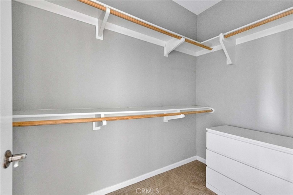 MLS #OC25248388 image #24