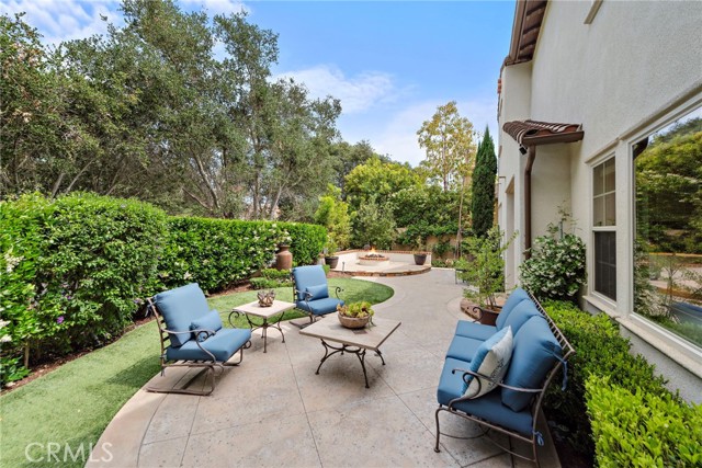 21 Corte Lomas Verdes, San Clemente CA: https://media.crmls.org/medias/51f77736-fd96-4d0a-b3a4-ab0d6a1655a5.jpg