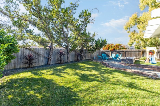 Detail Gallery Image 37 of 39 For 1102 Nanette Ln, Paso Robles,  CA 93446 - 3 Beds | 2 Baths