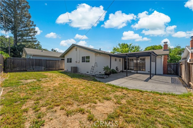 Image 31 of 34 For 273 Solano  