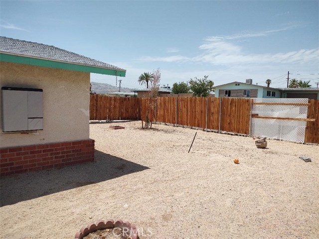 Detail Gallery Image 16 of 28 For 6163 Sun Ct, Twentynine Palms,  CA 92277 - 3 Beds | 1 Baths