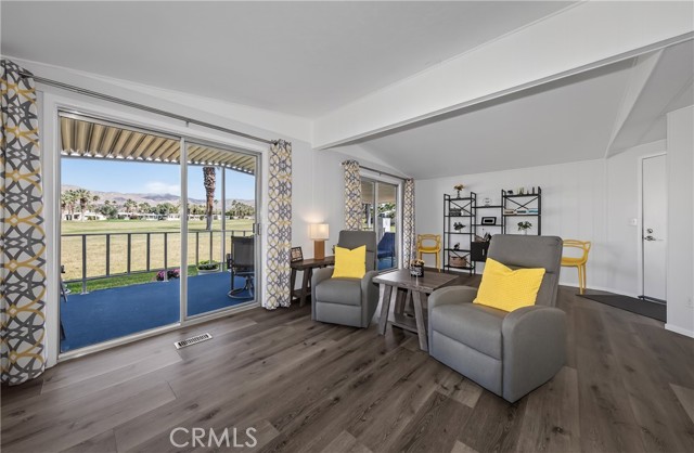 Detail Gallery Image 5 of 23 For 15500 Bubbling Wells Road #164,  Desert Hot Springs,  CA 92240 - 2 Beds | 2 Baths