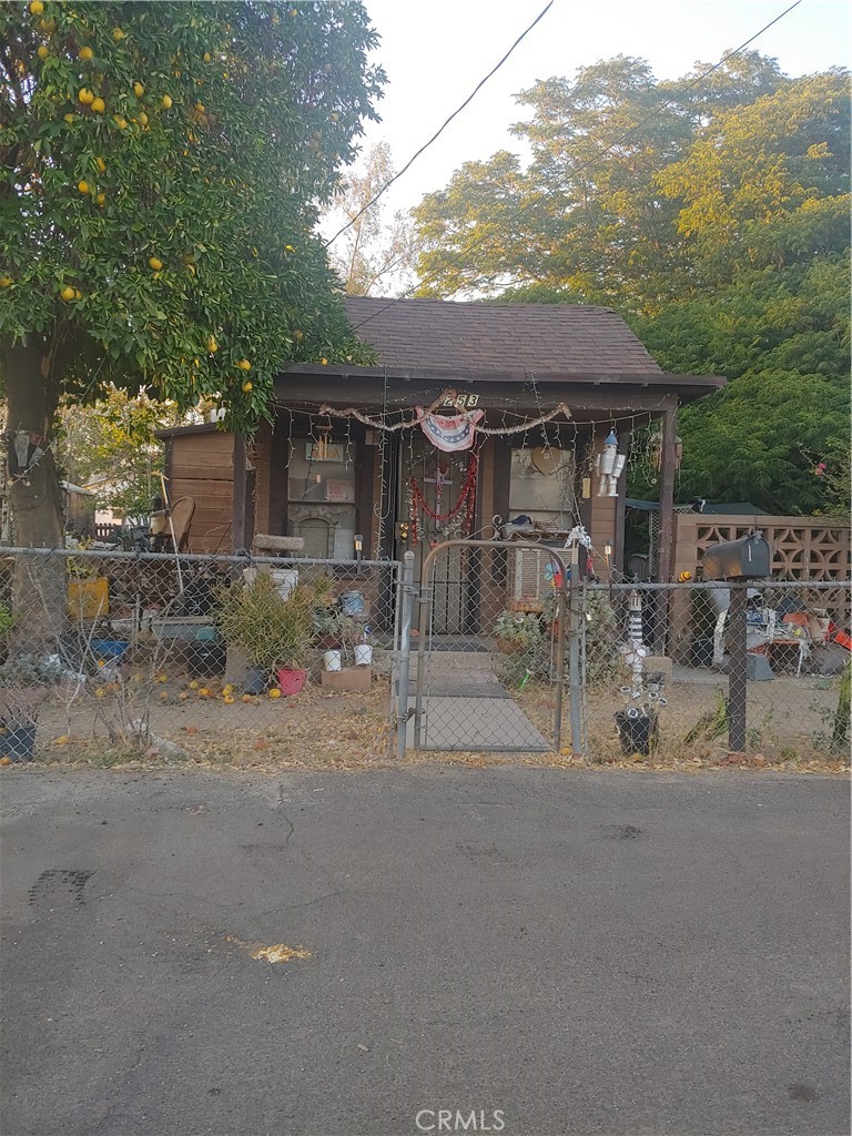253 Stephen Street, Colton, CA 92324