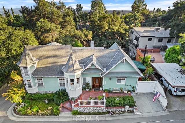 315 Old Ranch Road, Sierra Madre CA: https://media.crmls.org/medias/51fb2e3f-a445-4125-8b6d-0ee70decd7d1.jpg