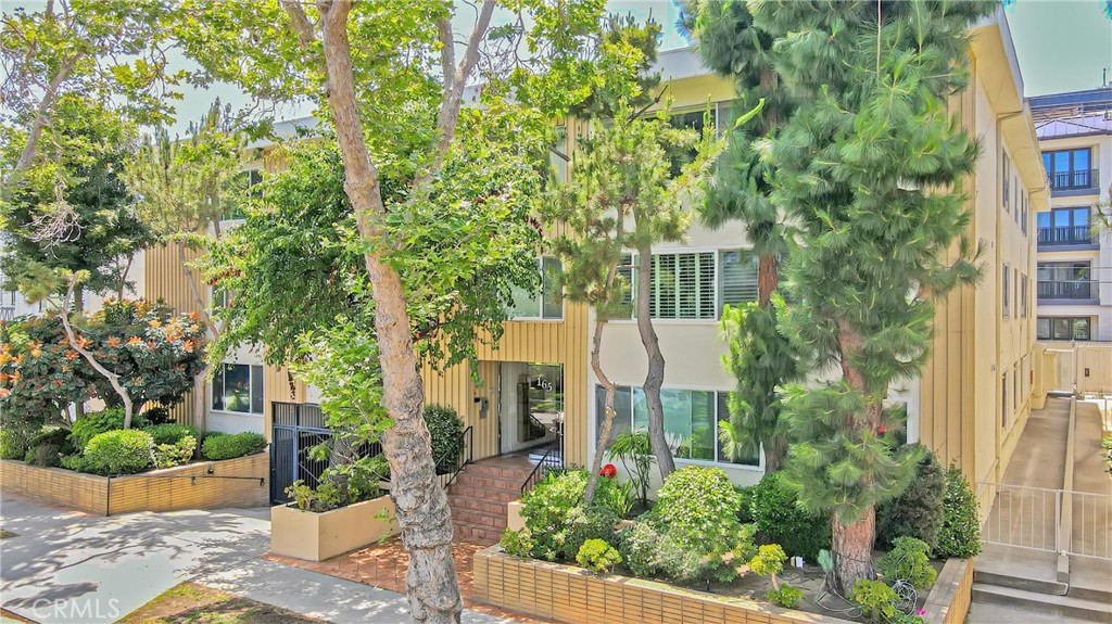 165 N Swall Drive #105
