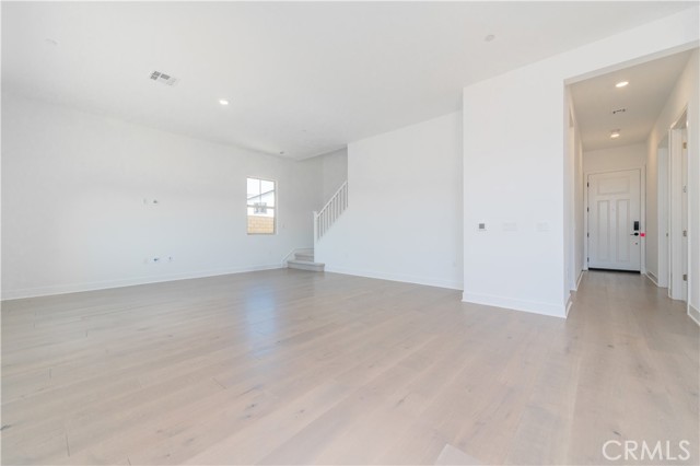 Detail Gallery Image 18 of 27 For 200 Carmine, Irvine,  CA 92620 - 4 Beds | 3 Baths