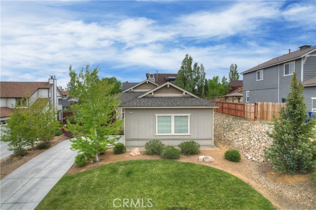 218 Crimson Circle, Big Bear City CA: https://media.crmls.org/medias/51fd94d6-c374-48bd-b4a0-cb2fd844cb26.jpg