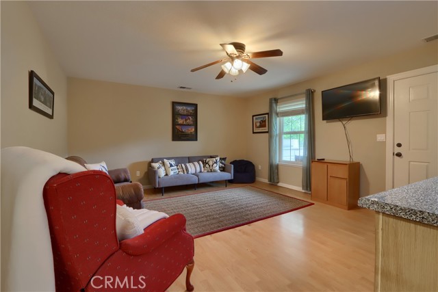 4986 7th Street, Mariposa CA: https://media.crmls.org/medias/51fdf1ed-7f07-4608-b13e-e5351dc85e30.jpg