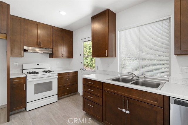 Detail Gallery Image 8 of 35 For 2375 Boulevard Del Campo, San Luis Obispo,  CA 93401 - 3 Beds | 2 Baths