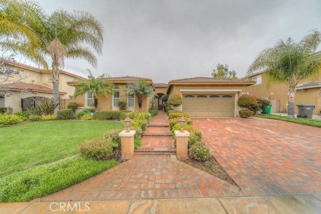 1345 Peridot Dr, Corona, CA 92882