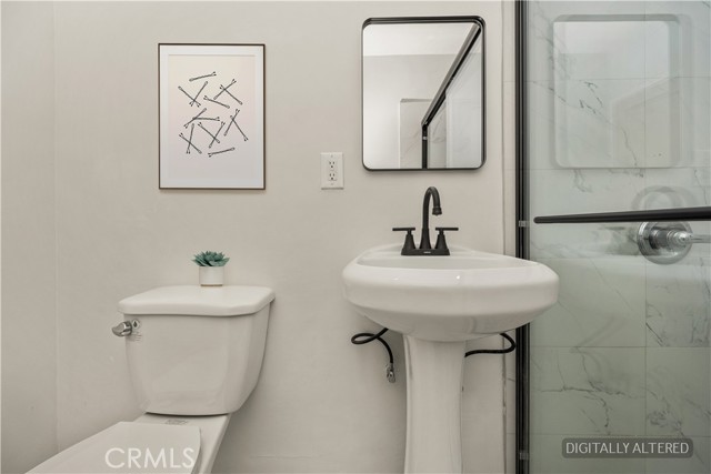 Detail Gallery Image 17 of 26 For 1106 S Washington, Compton,  CA 90221 - 3 Beds | 1 Baths