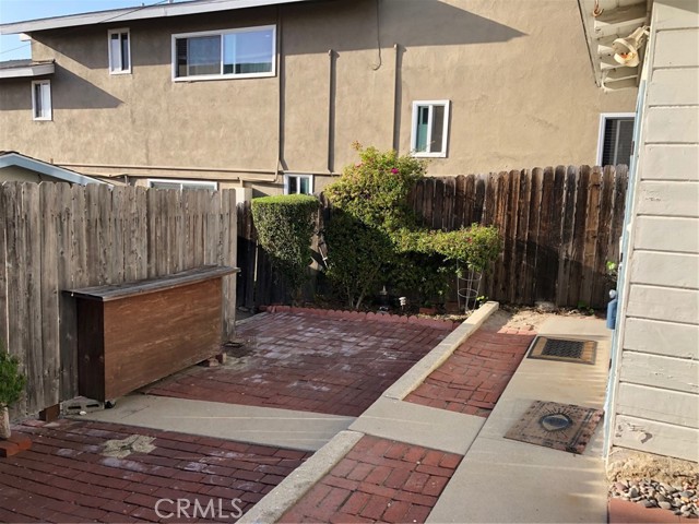 331 Bayview Drive, Hermosa Beach, California 90254, ,Residential Income,Sold,Bayview,SB22033894