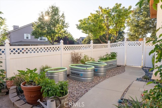 Detail Gallery Image 35 of 46 For 518 Grand Canyon Dr, Paso Robles,  CA 93446 - 3 Beds | 2/1 Baths
