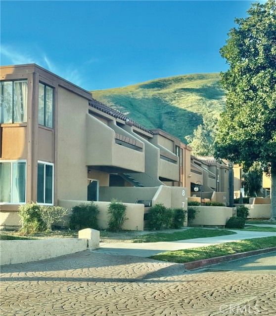 Front Image Thumbnail for CRCV26029153