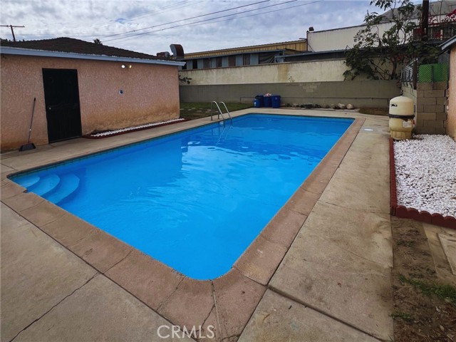1017 S Chester Avenue, Compton CA: https://media.crmls.org/medias/52018cb8-484e-404c-8d04-3d751372c8ee.jpg