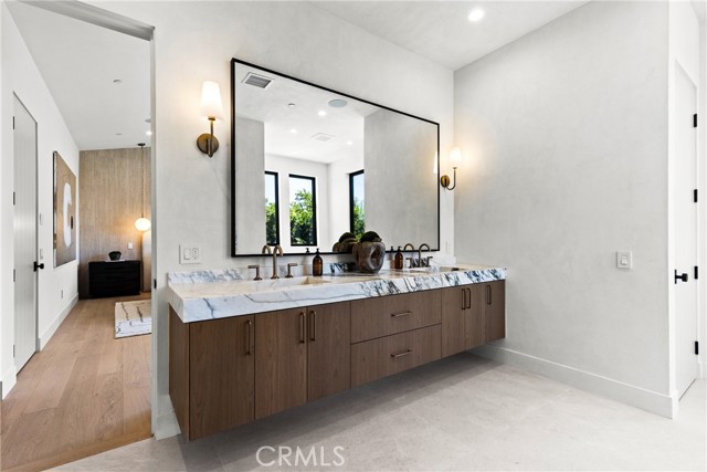 5421 Bothwell photo 14