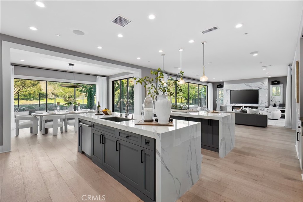 MLS #OC26159234 image #18