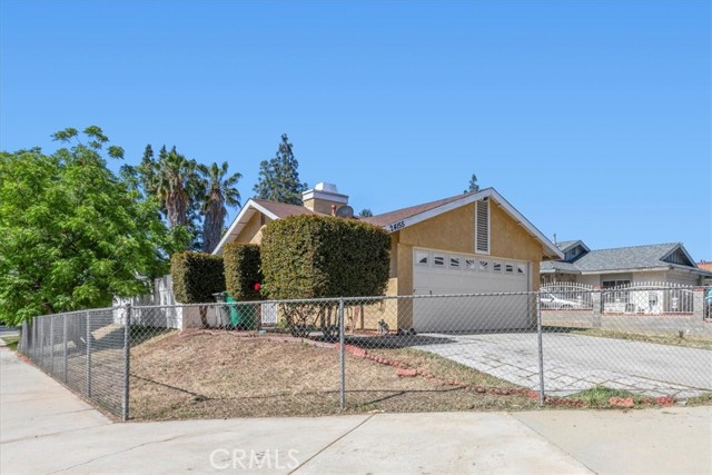 Detail Gallery Image 2 of 17 For 24155 Aylesbury Dr, Moreno Valley,  CA 92553 - 2 Beds | 2 Baths