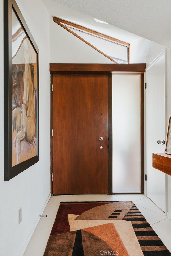 MLS #OC25145923 img 24