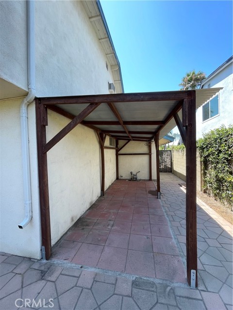 24224 Spicewood Lane, Harbor City CA: https://media.crmls.org/medias/52062c93-0688-4868-bcb3-1729dc970280.jpg