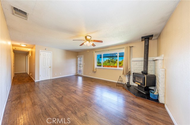 Detail Gallery Image 17 of 47 For 42420 Shady Ln, Oakhurst,  CA 93644 - 3 Beds | 2 Baths