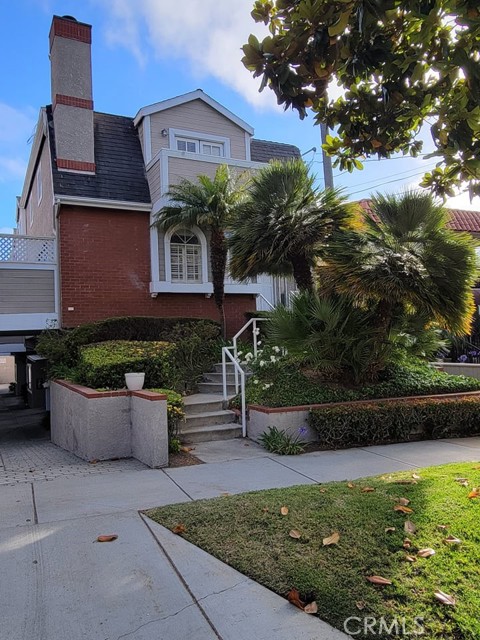 619 Guadalupe Avenue, Redondo Beach, California 90277, 4 Bedrooms Bedrooms, ,3 BathroomsBathrooms,Residential,Sold,Guadalupe,SB21138263